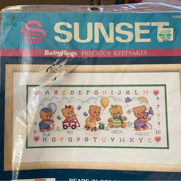 Sunset Sealed Baby Hugs Precious Keepsakes Bears N Color Counted Crosstitch Kit - Picture 2 of 11
